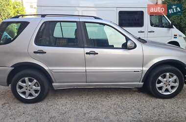 Mercedes-Benz M-Class  2003