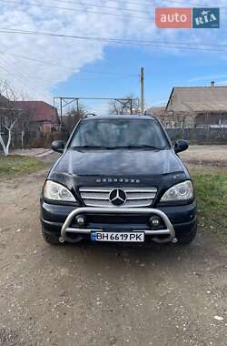 Mercedes-Benz M-Class  2000