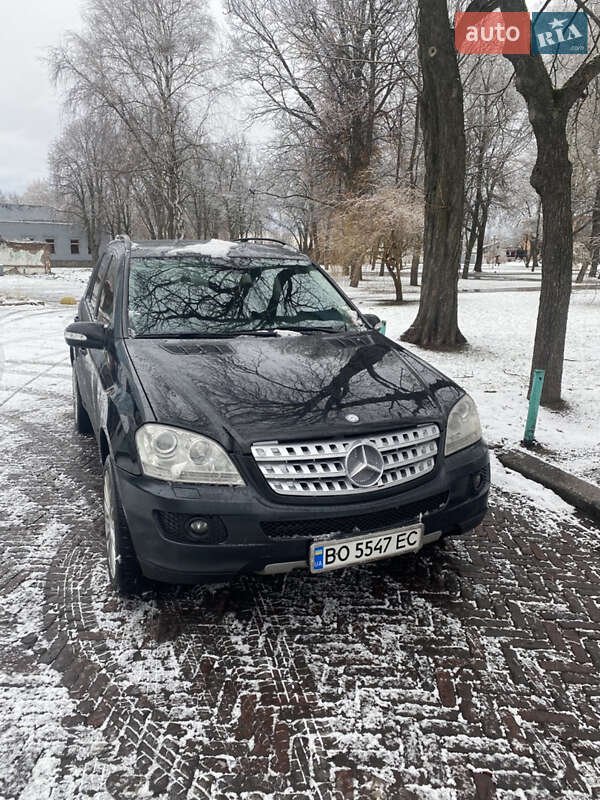 Mercedes M-Class 2006 року в Сумах