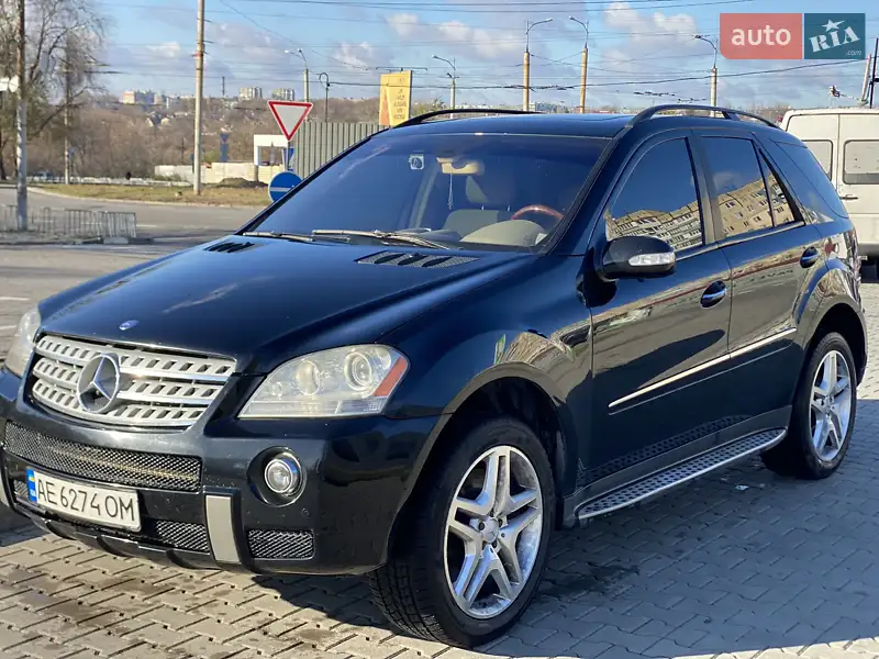 Mercedes-Benz M-Class