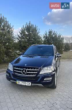 Mercedes-Benz M-Class  2011