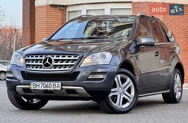 Mercedes-Benz M-Class  2011