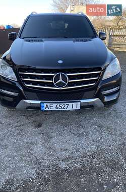 Mercedes-Benz M-Class  2011