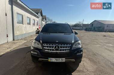 Mercedes-Benz M-Class  2011