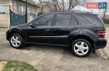 Mercedes-Benz M-Class 2007