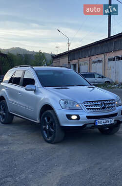 Mercedes-Benz M-Class  2007