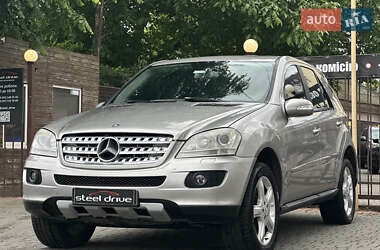 Mercedes-Benz M-Class 2006