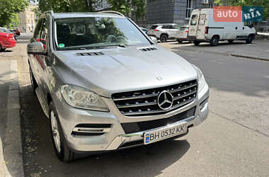 Mercedes-Benz M-Class  2012