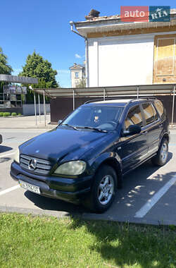 Mercedes-Benz M-Class  2000