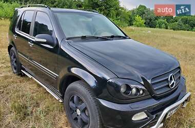 Mercedes-Benz M-Class 2001