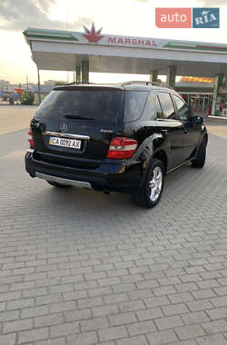 Mercedes-Benz M-Class  2006
