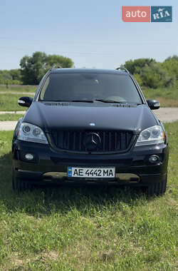 Mercedes-Benz M-Class 2008