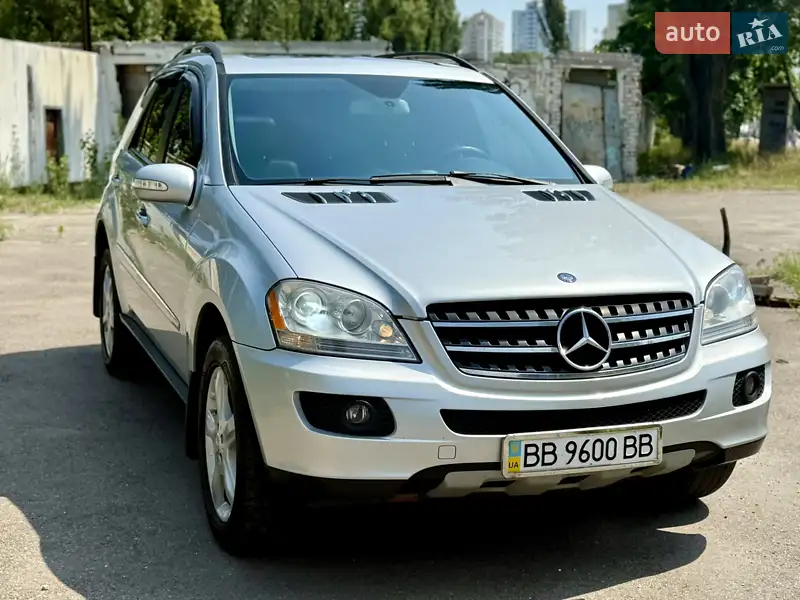 Mercedes-Benz M-Class