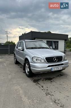 Mercedes-Benz M-Class  2000