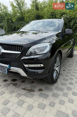 Mercedes-Benz M-Class 2015