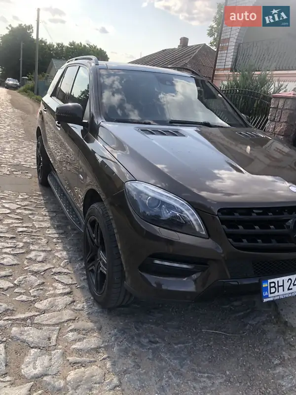 Mercedes-Benz M-Class