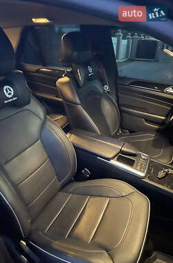 Mercedes-Benz M-Class  2013