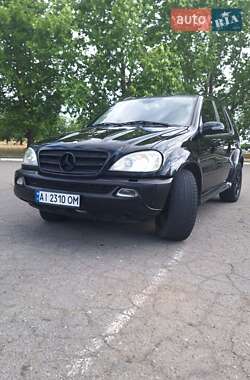 Mercedes-Benz M-Class 2004
