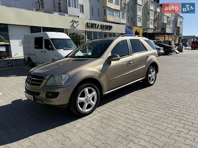 Mercedes-Benz M-Class