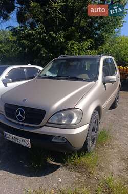 Mercedes-Benz M-Class  2001