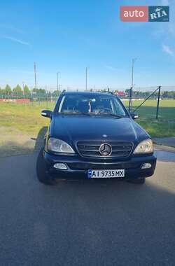 Mercedes-Benz M-Class  2001