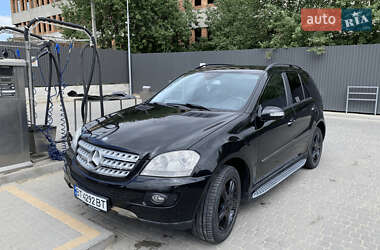 Mercedes-Benz M-Class 2006