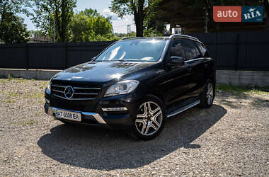 Mercedes-Benz M-Class  2011