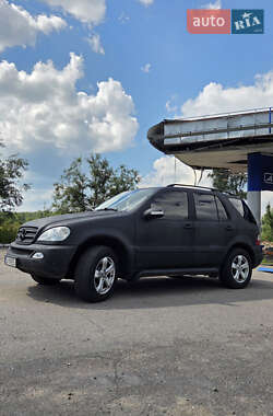 Mercedes-Benz M-Class 2003