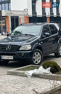Mercedes-Benz M-Class  2001