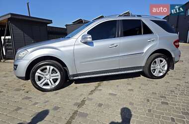Mercedes-Benz M-Class  2010