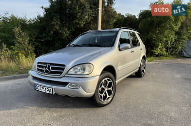 Mercedes-Benz M-Class  2002