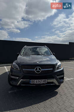 Mercedes-Benz M-Class  2012