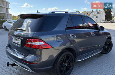 Mercedes-Benz M-Class  2012