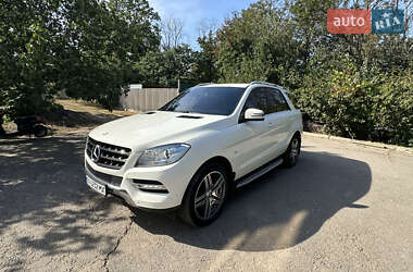 Mercedes-Benz M-Class  2012