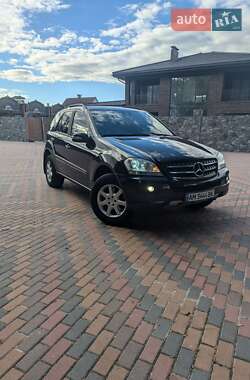 Mercedes-Benz M-Class  2006