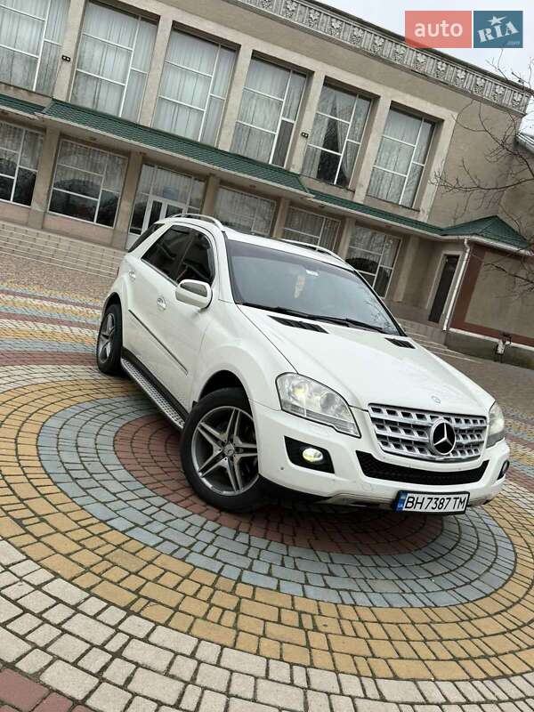 Mercedes-Benz M-Class