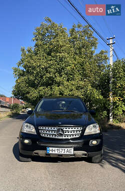 Mercedes-Benz M-Class  2008