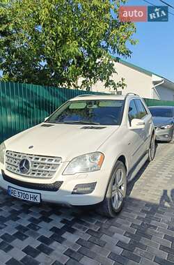 Mercedes-Benz M-Class  2011