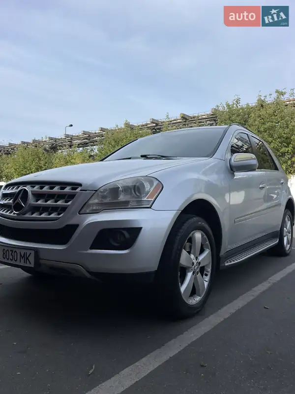Mercedes-Benz M-Class