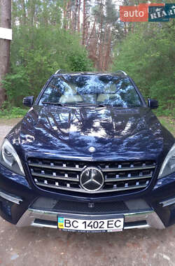 Mercedes-Benz M-Class 2015