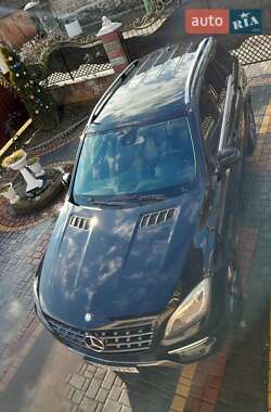 Mercedes-Benz M-Class  2014