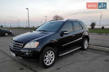 Mercedes-Benz M-Class  2008