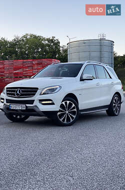 Mercedes-Benz M-Class  2012