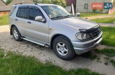 Mercedes-Benz M-Class  2001
