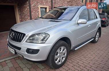 Mercedes-Benz M-Class  2006