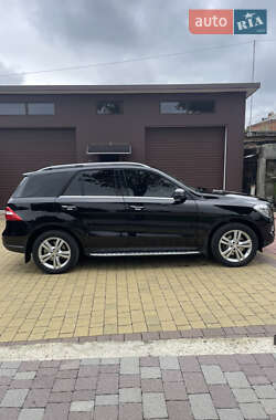 Mercedes-Benz M-Class  2013