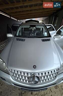 Mercedes-Benz M-Class  2008