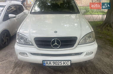 Mercedes-Benz M-Class 2002