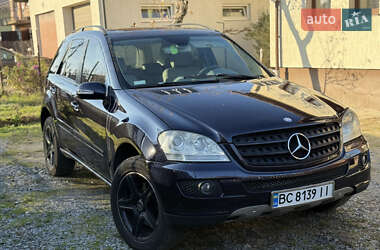 Mercedes-Benz M-Class 2006
