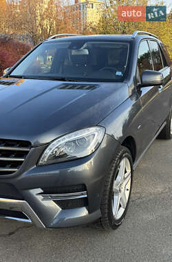Mercedes-Benz M-Class  2012